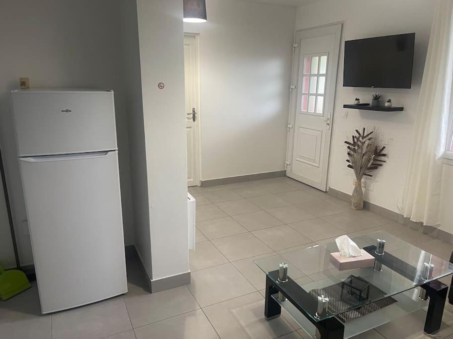 Ferienwohnung L6/Villiers-Le-Bel Proche Roissy Exterior foto
